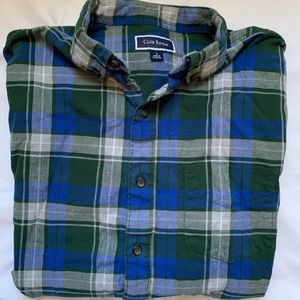 Club Room long sleeve plaid men’s shirt - size large